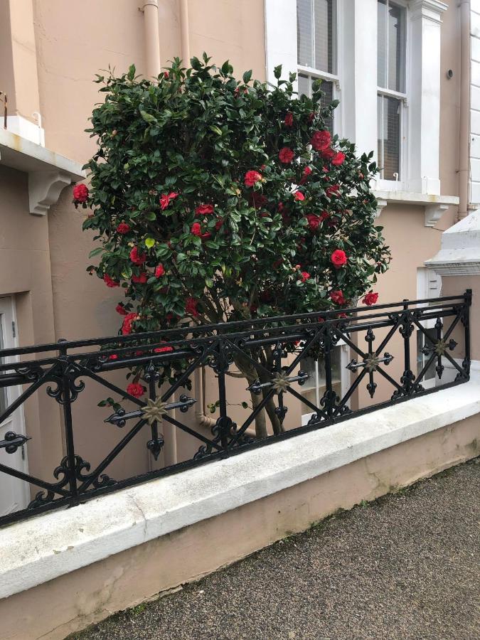 The Mowbray Bed & Breakfast Eastbourne Luaran gambar